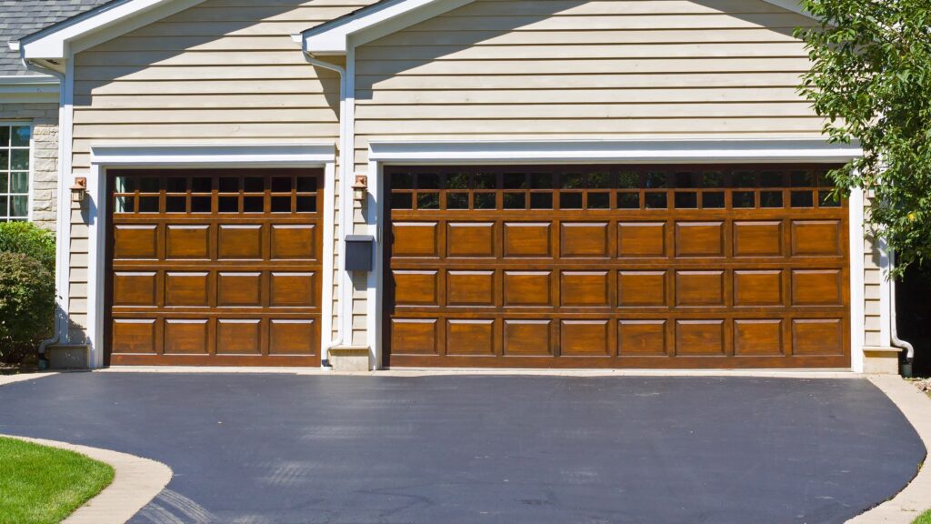 Traditional Garage Doors in Cincinnati & NKY PDQ Doors